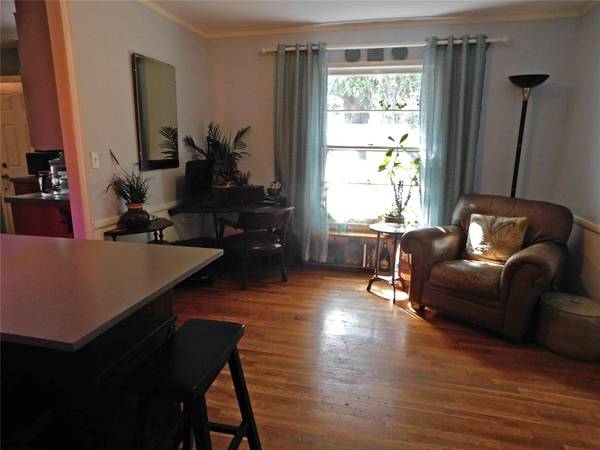 1740 Lake Shore Drive, Fort Worth, TX 76103