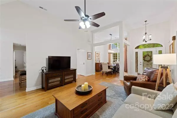 131 Digh CIR, Mooresville, NC 28117