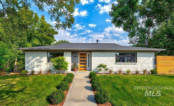 4298 W Catalpa Dr, Boise, ID 83703