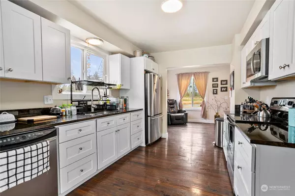 17791 Colony RD, Bow, WA 98232