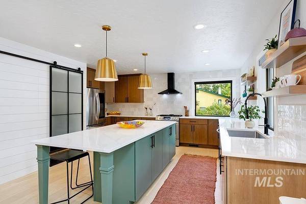 4298 W Catalpa Dr, Boise, ID 83703