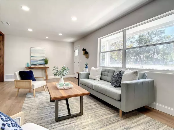 903 WOODMERE CIR, Ormond Beach, FL 32174