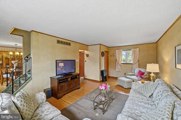 2813 RUBICAM AVE, Willow Grove, PA 19090