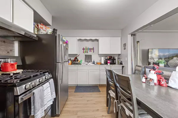 5641 Perry AVE N, Crystal, MN 55429