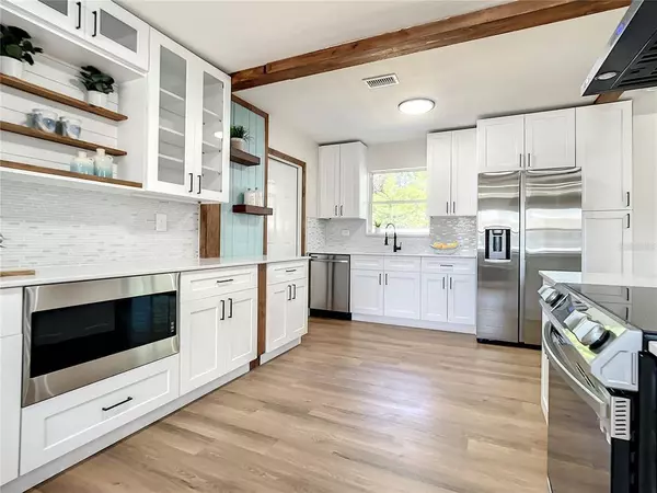 903 WOODMERE CIR, Ormond Beach, FL 32174