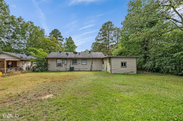 2906 Meadow Avenue, Shreveport, LA 71108