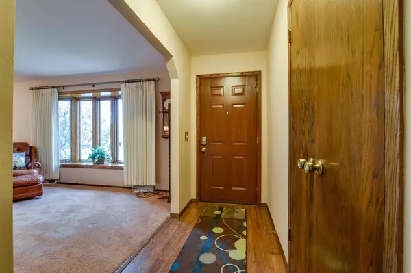 3750 Raintree Rd, Windsor, WI 53590