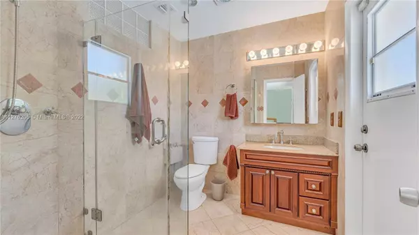 10030 SW 130th Ter, Miami, FL 33176