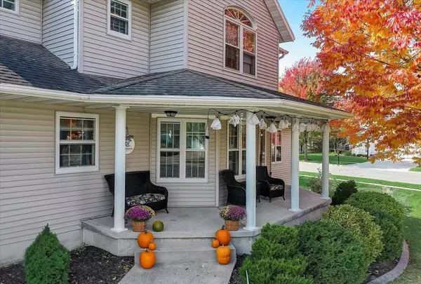 614 Worthington Way, Waunakee, WI 53597