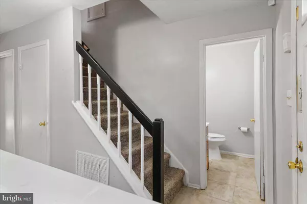 3904 ELBERTA LN, Marlton, NJ 08053