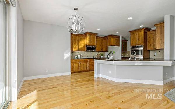 4077 W Cardon St, Eagle, ID 83616