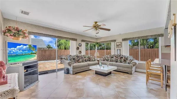 10030 SW 130th Ter, Miami, FL 33176