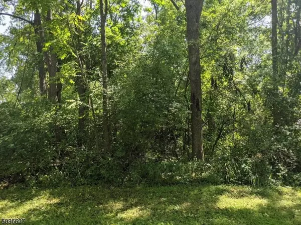 0 W Wood St, Mansfield Twp., NJ 07865