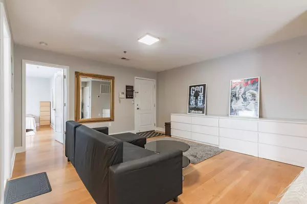 320 62ND ST #306, West New York, NJ 07093