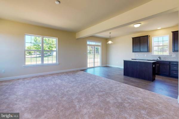 209 HAMPTON CT, Harleysville, PA 19438