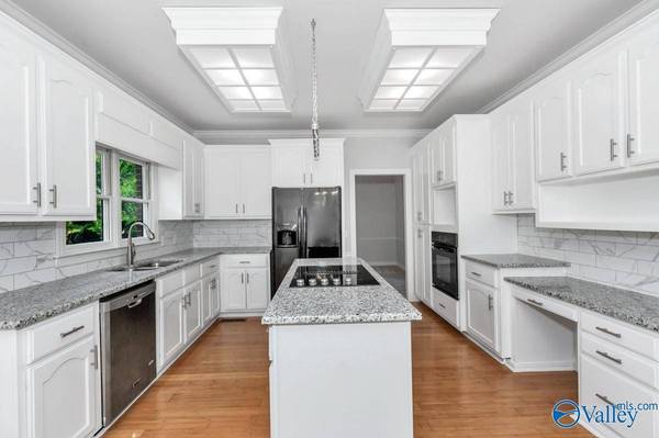 188 Tammy Gaines Lane, Huntsville, AL 35811