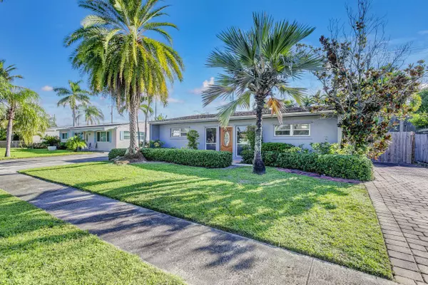 9396 Birmingham DR, Palm Beach Gardens, FL 33410