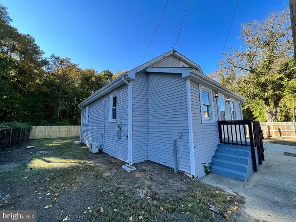 14 JOHNSON, Blades, DE 19973