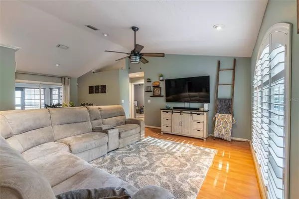 3251 NE 25TH AVE, Ocala, FL 34479