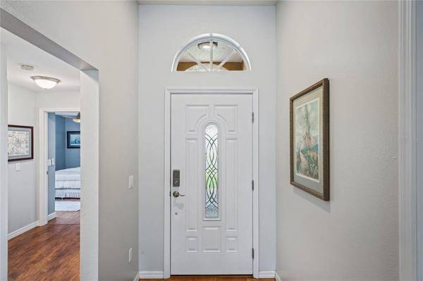 1475 LAKE SHORE RANCH DR, Seffner, FL 33584