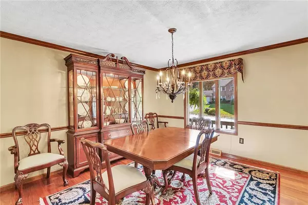 1222 Country Oak Dr, Wexford, PA 15090