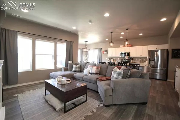 4431 Gneiss LOOP, Colorado Springs, CO 80938