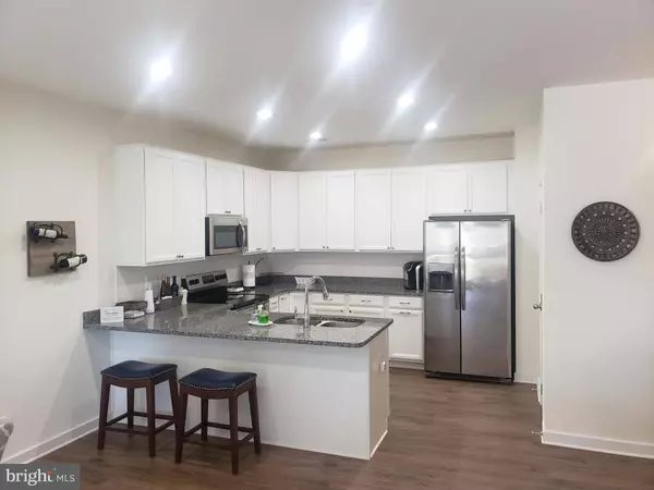 42 POLYGON PL, Falling Waters, WV 25419