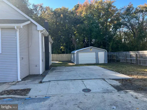 14 JOHNSON, Blades, DE 19973