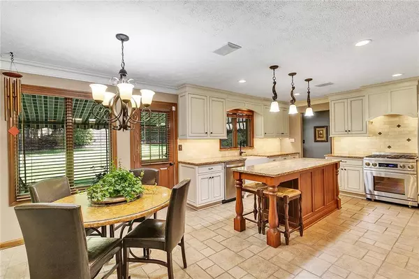 1222 Country Oak Dr, Wexford, PA 15090