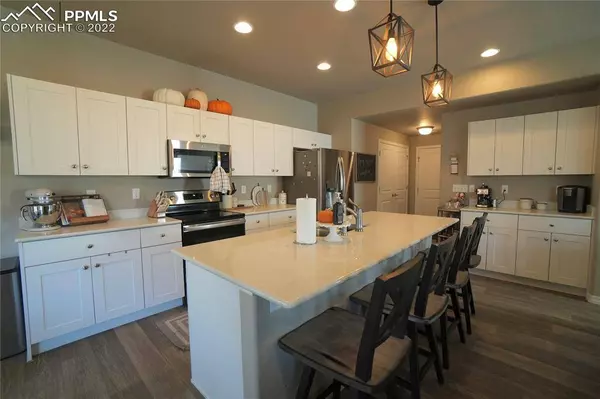 4431 Gneiss LOOP, Colorado Springs, CO 80938