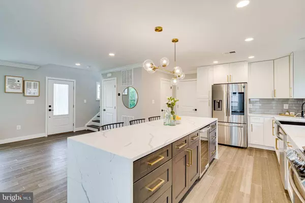 11115 HILLSDALE DR, Kensington, MD 20895