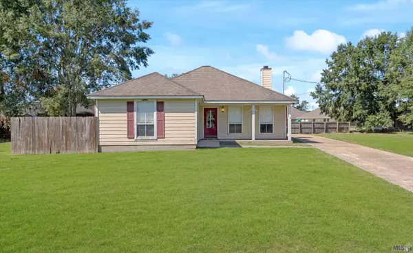 7510 JACKIE CT, Addis, LA 70710