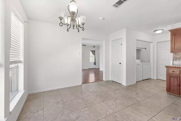 7510 JACKIE CT, Addis, LA 70710