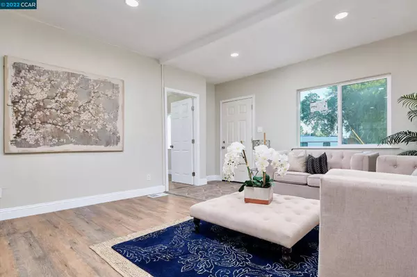 1162 Black Diamond St, Pittsburg, CA 94565