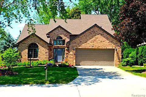 1698 E FARNBOROUGH Drive