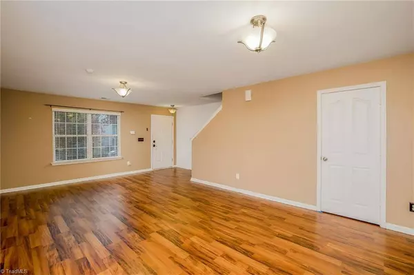 147 Forest Glade RD, Winston Salem, NC 27107