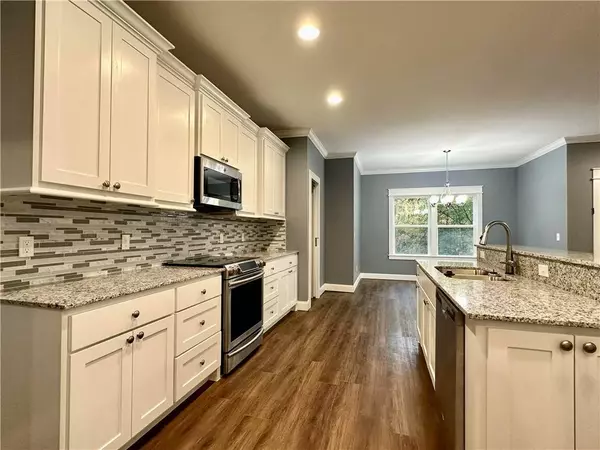 11 Pennine Lane, Bella Vista, AR 72714