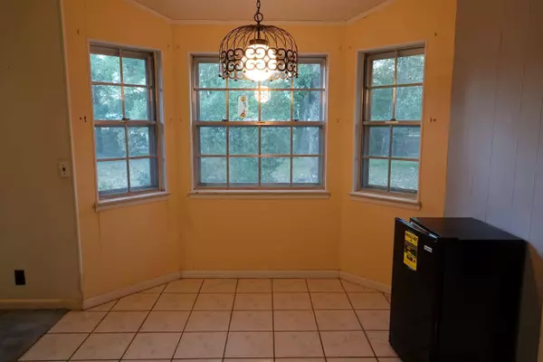 2444 Duncan Drive, Niceville, FL 32578