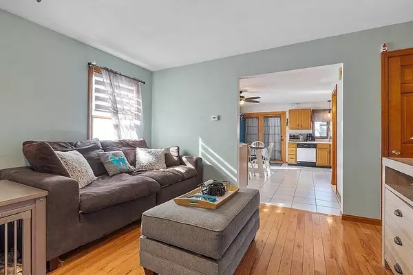 65 Inman St #B, Lawrence, MA 01843