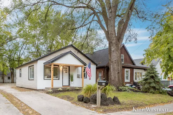 46 Walter SE Street, Wyoming, MI 49548