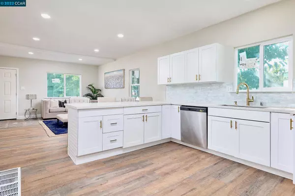 1162 Black Diamond St, Pittsburg, CA 94565