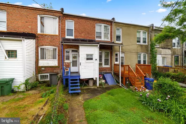 2850 OAKLEY AVE, Baltimore, MD 21215