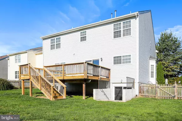 48 FLAGSTAFF CIR, Martinsburg, WV 25405