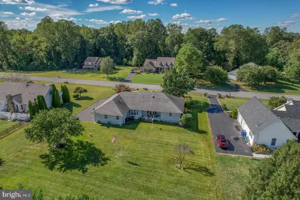 504 WATERSIDE DR, Felton, DE 19943