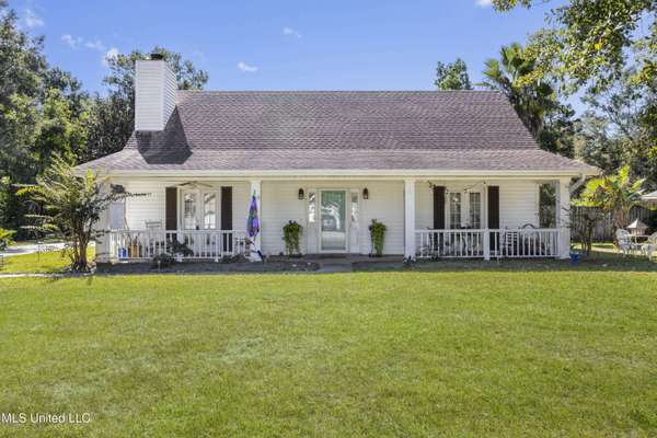 9113 Live Oak Avenue