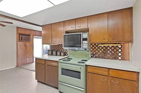 2148 N Hogan DR, Indianapolis, IN 46229