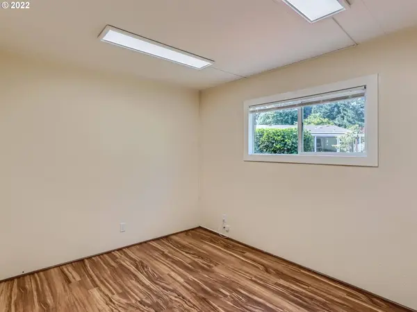 11671 SW ROYAL VILLA DR, Tigard, OR 97224