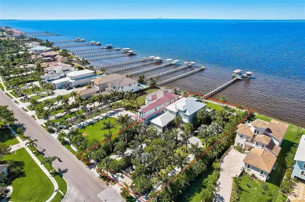 6626 SURFSIDE BLVD, Apollo Beach, FL 33572