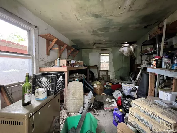 310 CAROLINA ST, San Antonio, TX 78210-1514