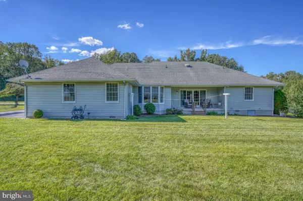 504 WATERSIDE DR, Felton, DE 19943